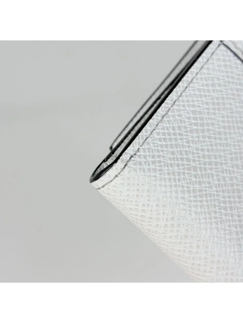 Louis Vuitton Victor Wallet Trifold Monogram Taiga Taigarama Optic White